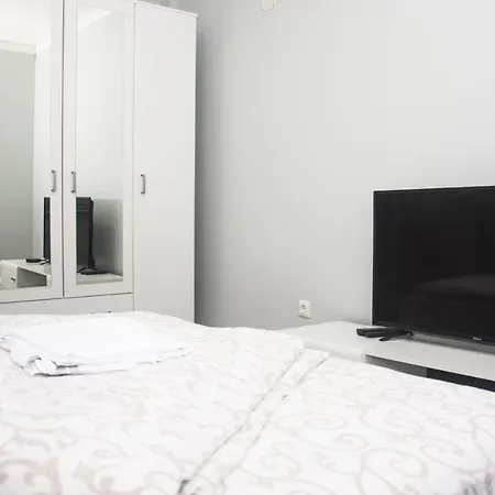 Aura Motel 3*