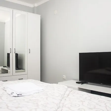 Motel Aura