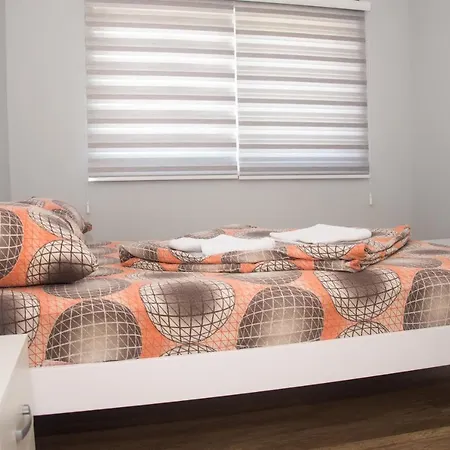 Motel Aura